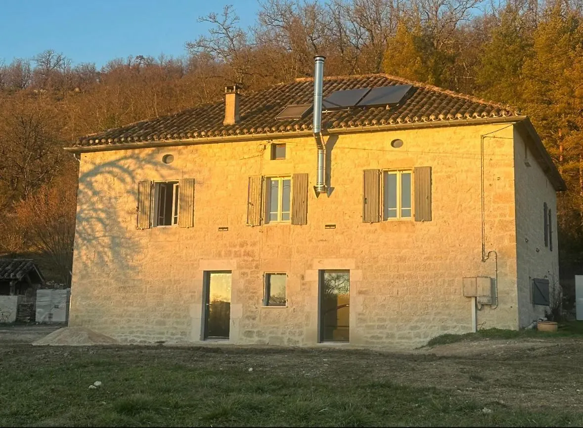Domaine De Peroline Piscine Et Jacuzzi Villa Cezac  Cezac (Lot)