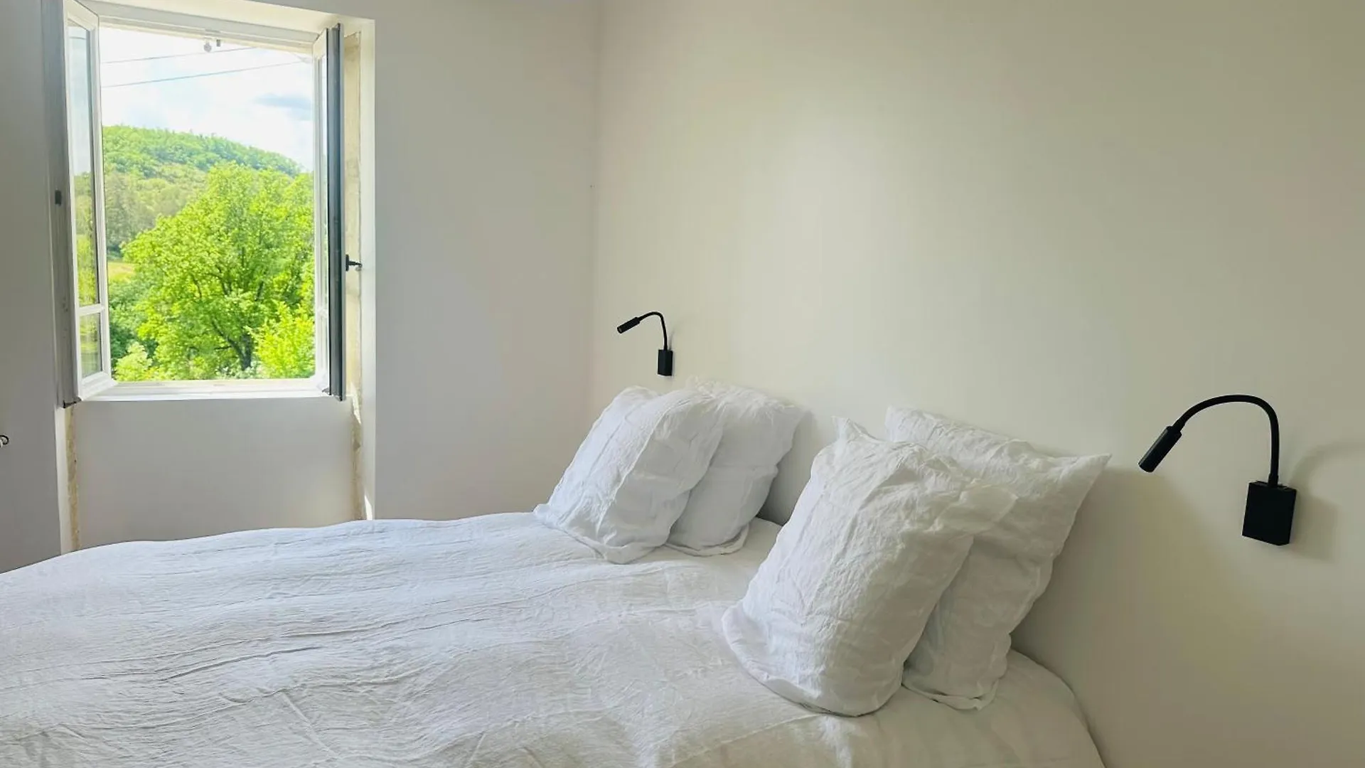 Domaine De Peroline Piscine Et Jacuzzi Villa Cezac  Nyaraló